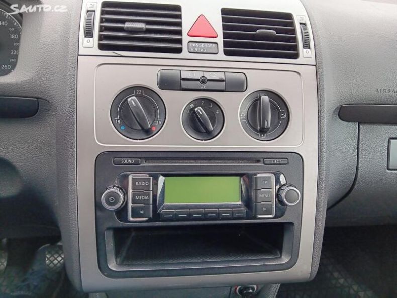 Volkswagen Touran - hlavní fotka