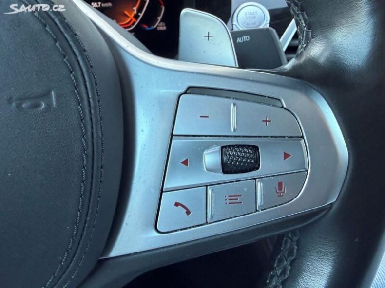BMW Řada 7 - hlavní fotka