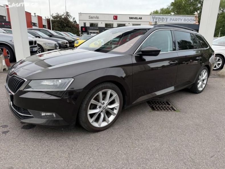 Škoda Superb - hlavní fotka inzerátu