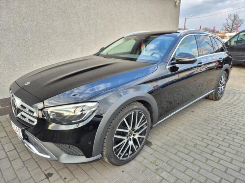 Mercedes Třída E - hlavní fotka inzerátu