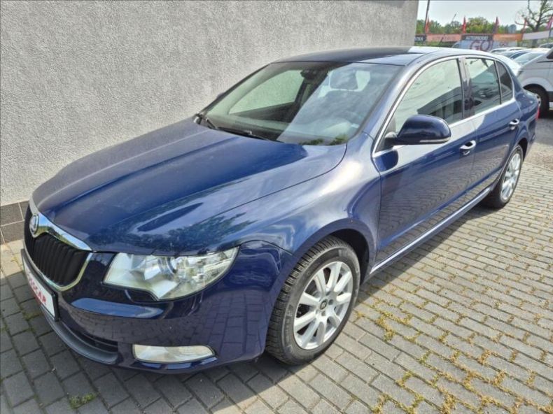 Škoda Superb - hlavní fotka inzerátu