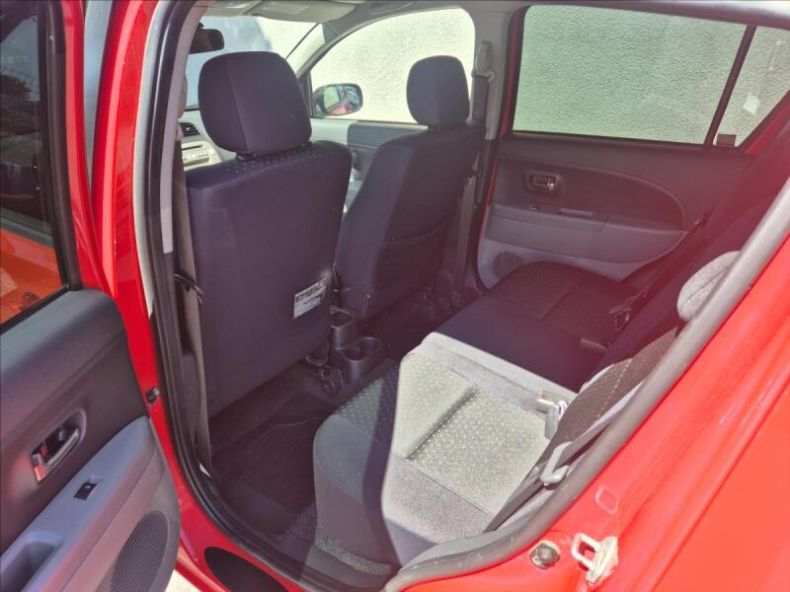 Daihatsu Sirion - hlavní fotka