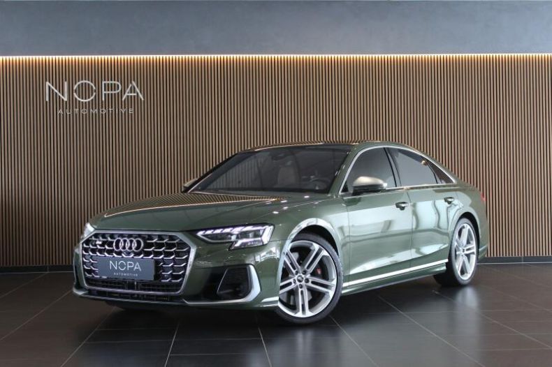 Audi S8 - hlavní foto