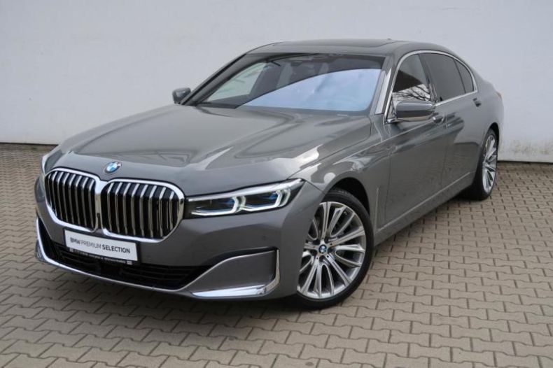 BMW Řada 7 - hlavní foto