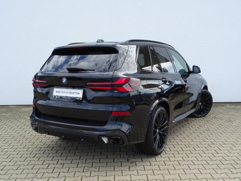 BMW X5 - hlavní fotka