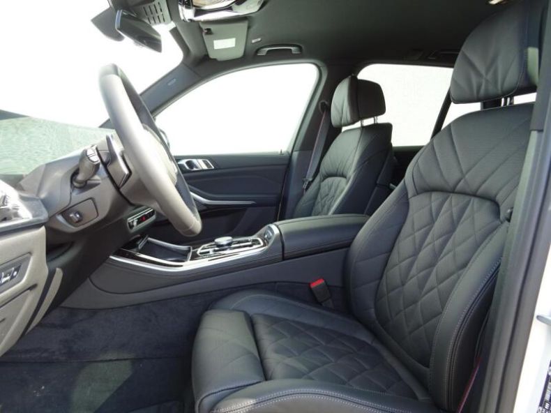 BMW X5 - hlavní fotka