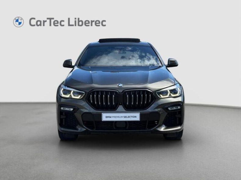 BMW X6 - hlavní fotka