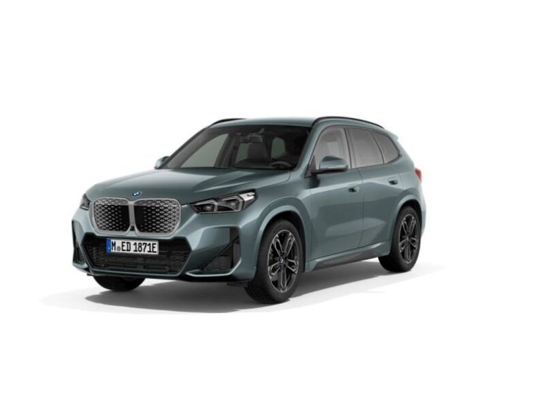 BMW iX1 - hlavní fotka