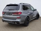 BMW X7 - fotka číslo 2
