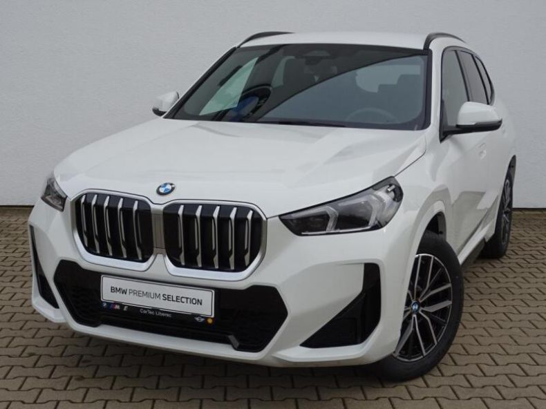 BMW X1 - hlavní foto