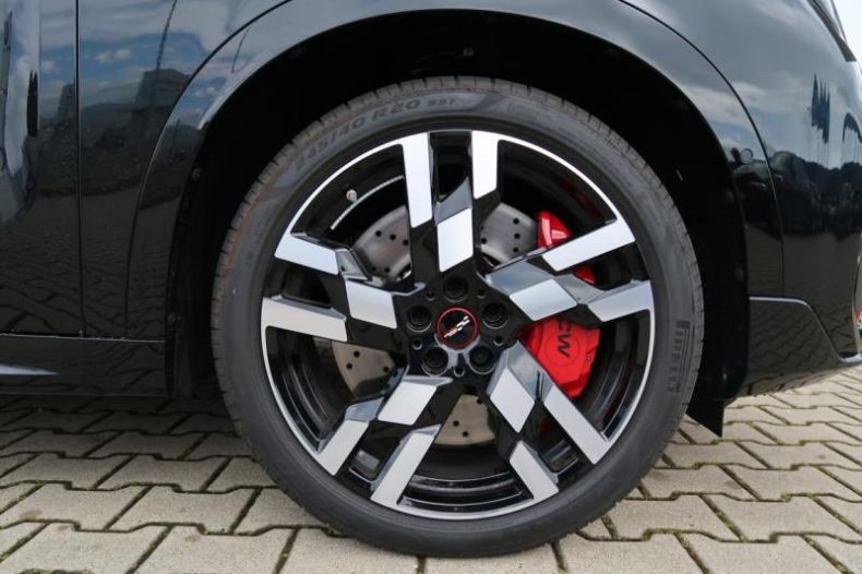 Mini Countryman - hlavní fotka