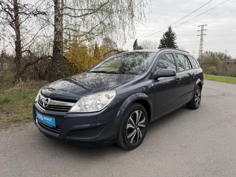 Opel Astra - hlavní fotka inzerátu