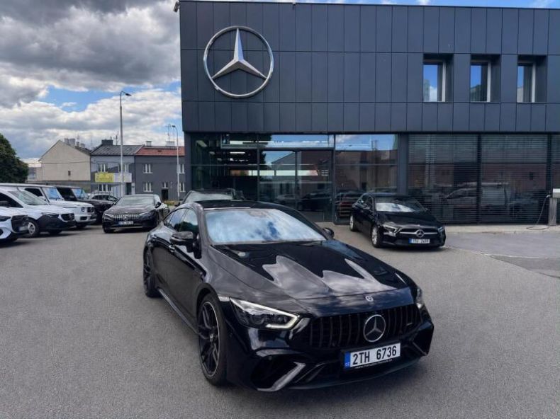 Mercedes AMG GT - hlavní foto