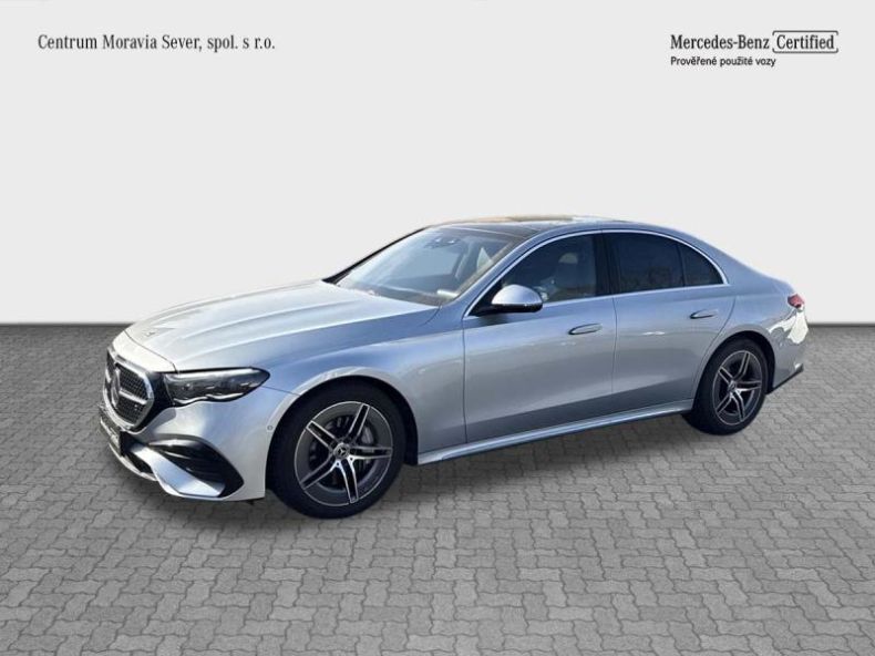 Mercedes Třída E - hlavní foto