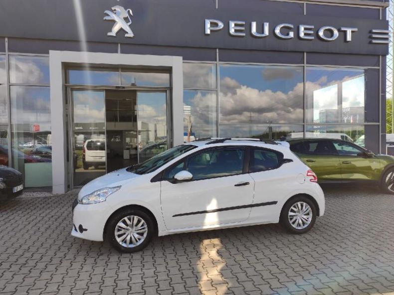 Peugeot 208 - hlavní fotka inzerátu