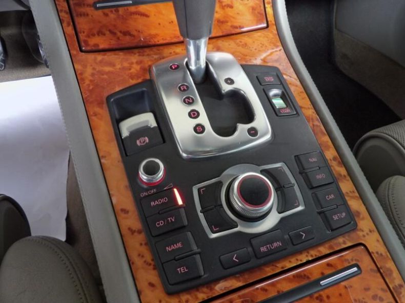 Audi A8 - hlavní fotka